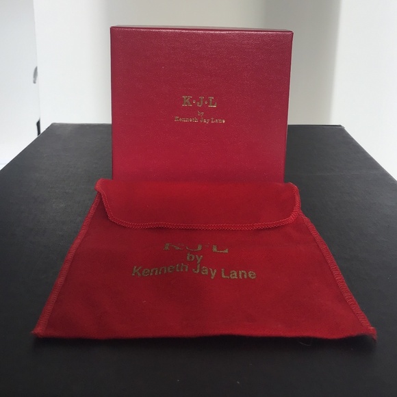 Kenneth Jay Lane White Enamel Art Deco Cuff hinged bracelet with clear crystals - Picture 6 of 10